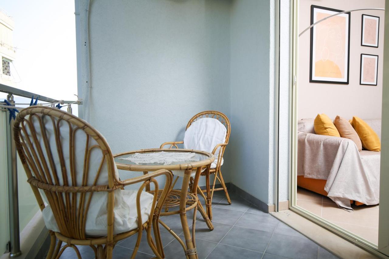 Tafa Deluxe Apartment Vlorë エクステリア 写真