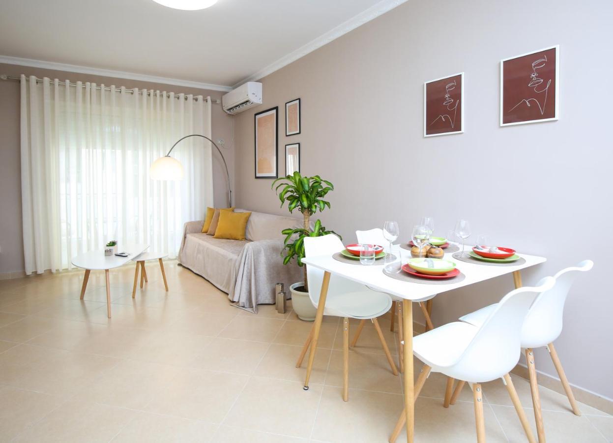 Tafa Deluxe Apartment Vlorë エクステリア 写真